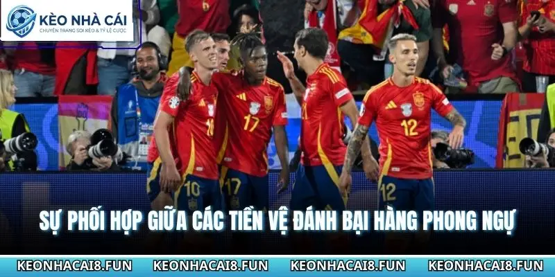 Đội Hình Đội Tuyển Tây Ban Nha World Cup 2026 Quan Trọng 3 Sự phối hợp giữa các tiền vệ đánh bại hàng phong ngự